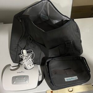 Evenflo Advanced Double-Electric Breast Pump with Black Carry Bag